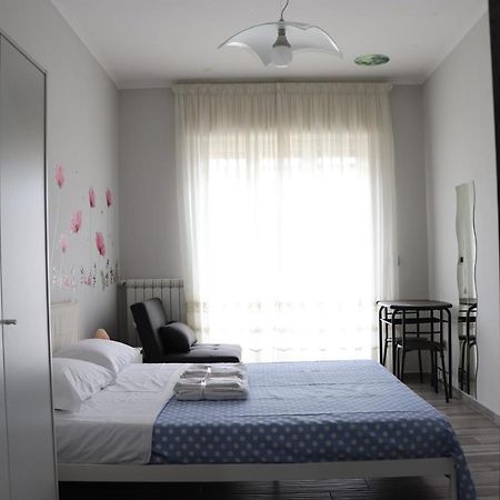 نابولي B&B Francesco Fly المظهر الخارجي الصورة