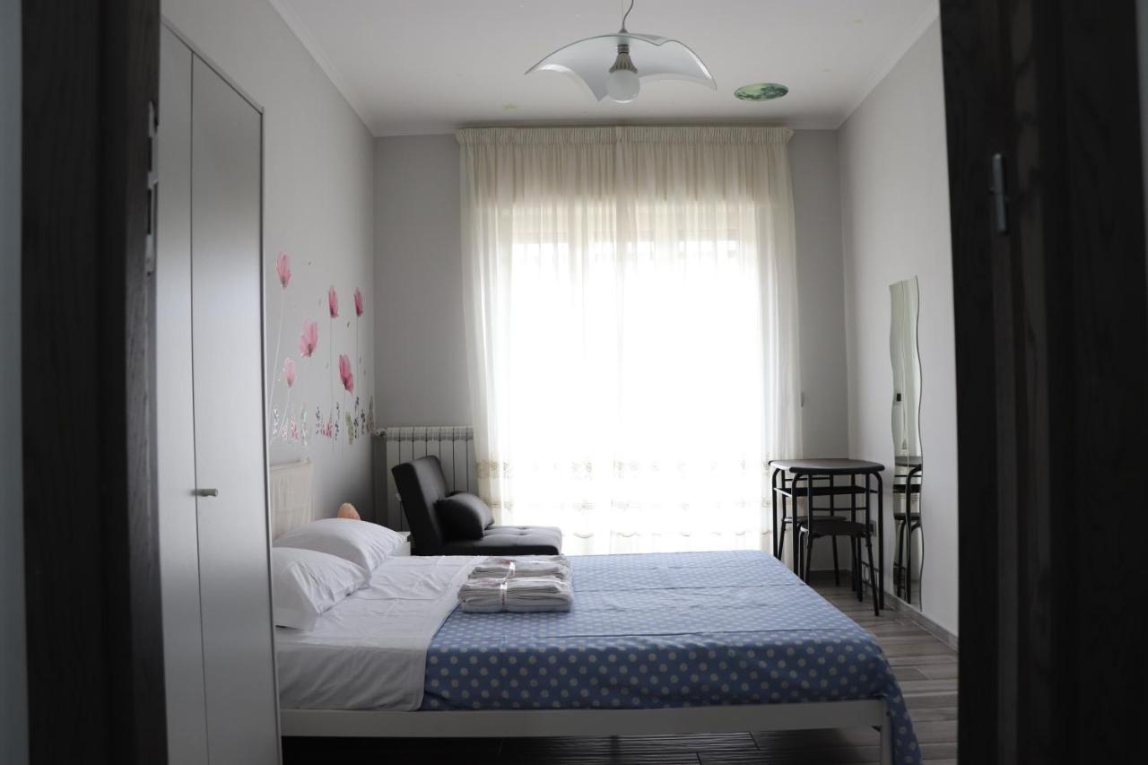نابولي B&B Francesco Fly المظهر الخارجي الصورة