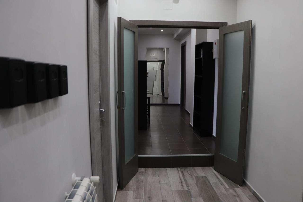 نابولي B&B Francesco Fly المظهر الخارجي الصورة