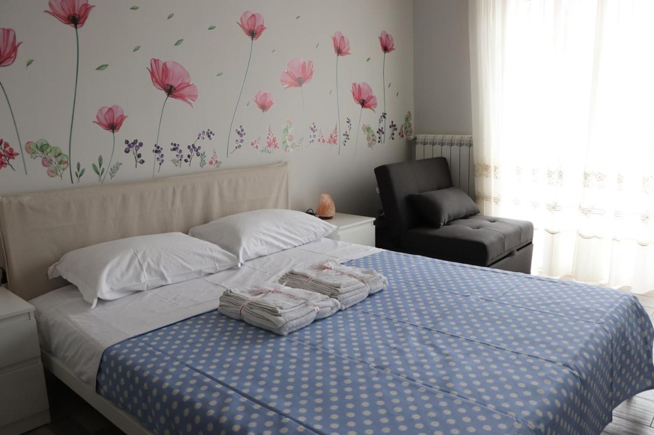 نابولي B&B Francesco Fly المظهر الخارجي الصورة